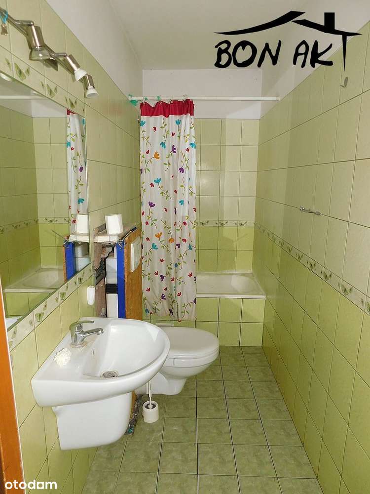 Dom na dużej działce-9