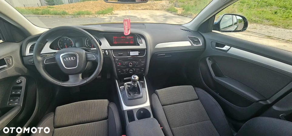 Audi A4 Avant 1.8 TFSI Attraction - 9