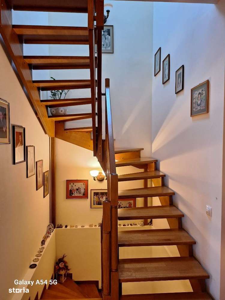 De vanzare/ for sale casa superba in Livezeni, Orizont, 920 mp teren - Imagine principală: 4/20