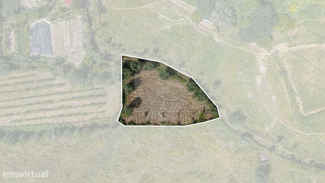 Moradia T4 para venda-5