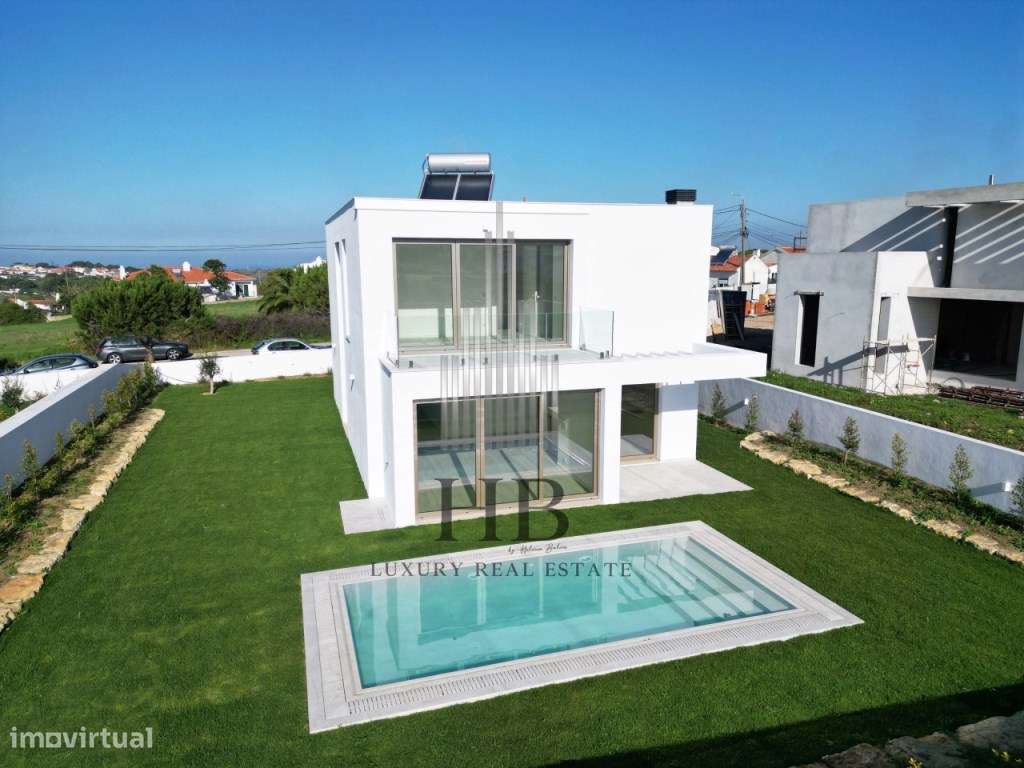 Moradia T3 de Luxo NOVA com Jardim e Piscina | Gouveia | Sintra-25