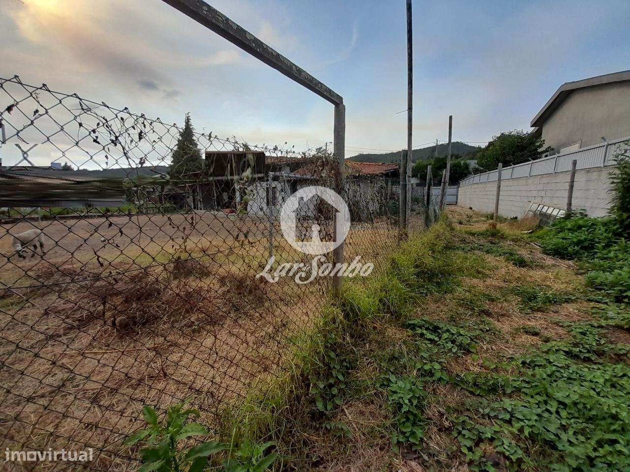 Terreno para construção com 1000 m2 em Vermoim - Grande imagem: 4/10