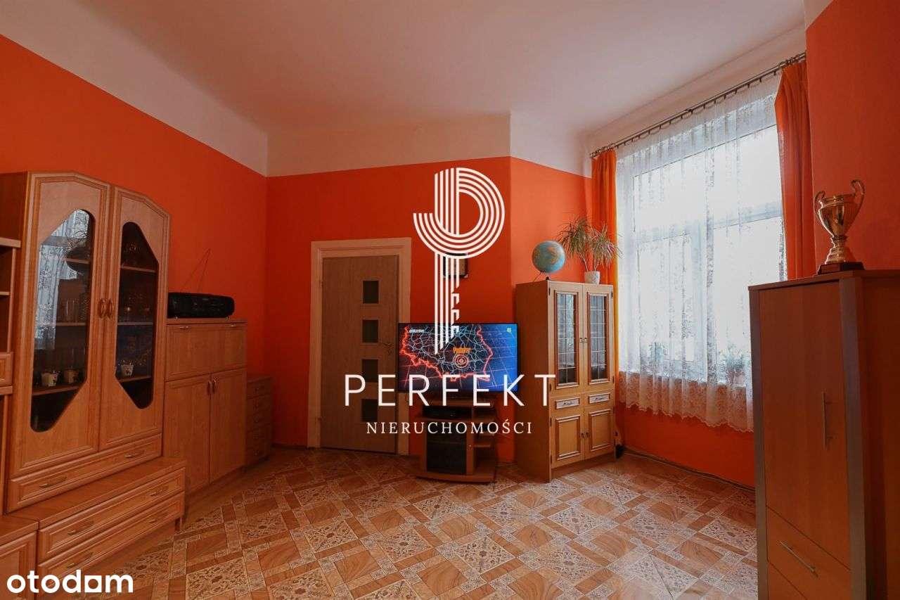 3 pokoje w odrestaurowanej kamienicy-1