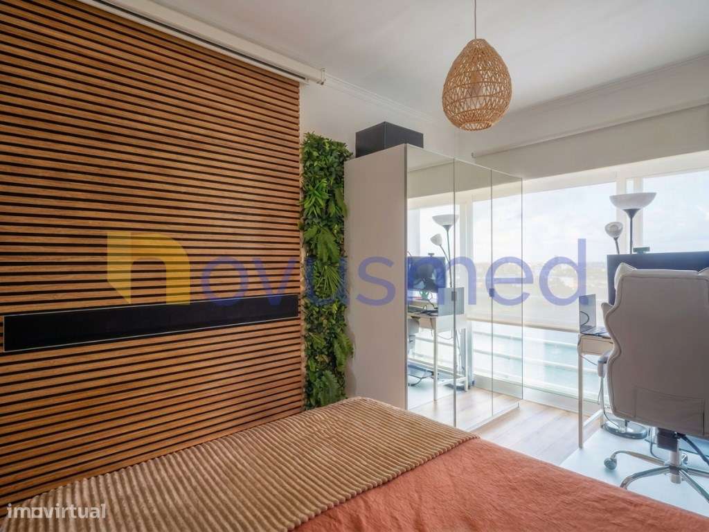 Apartamento T2 com Ar Condicionado nas Ferreiras-17