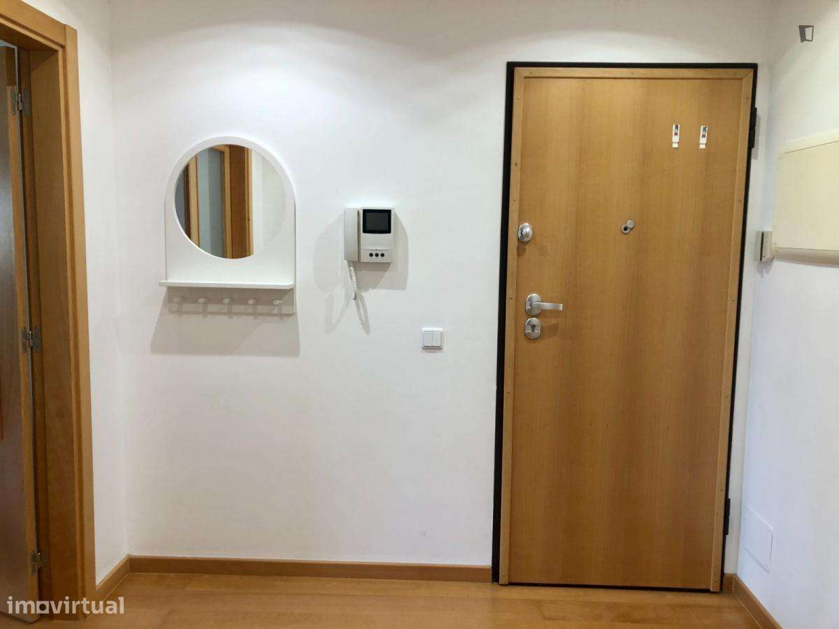 Apartamento com 2 quartos - localizado em Benfica Lisbon - Grande imagem: 4/7