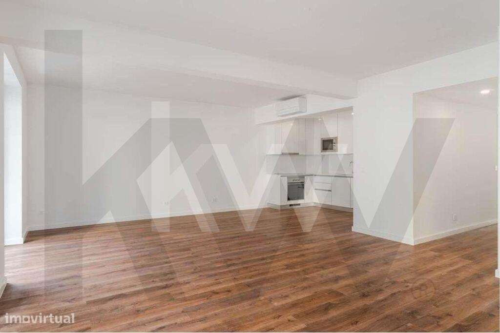 Apartamento T2  c/ terraço de 96 m2, varanda e 1 lugar de garagem na A - Grande imagem: 3/16