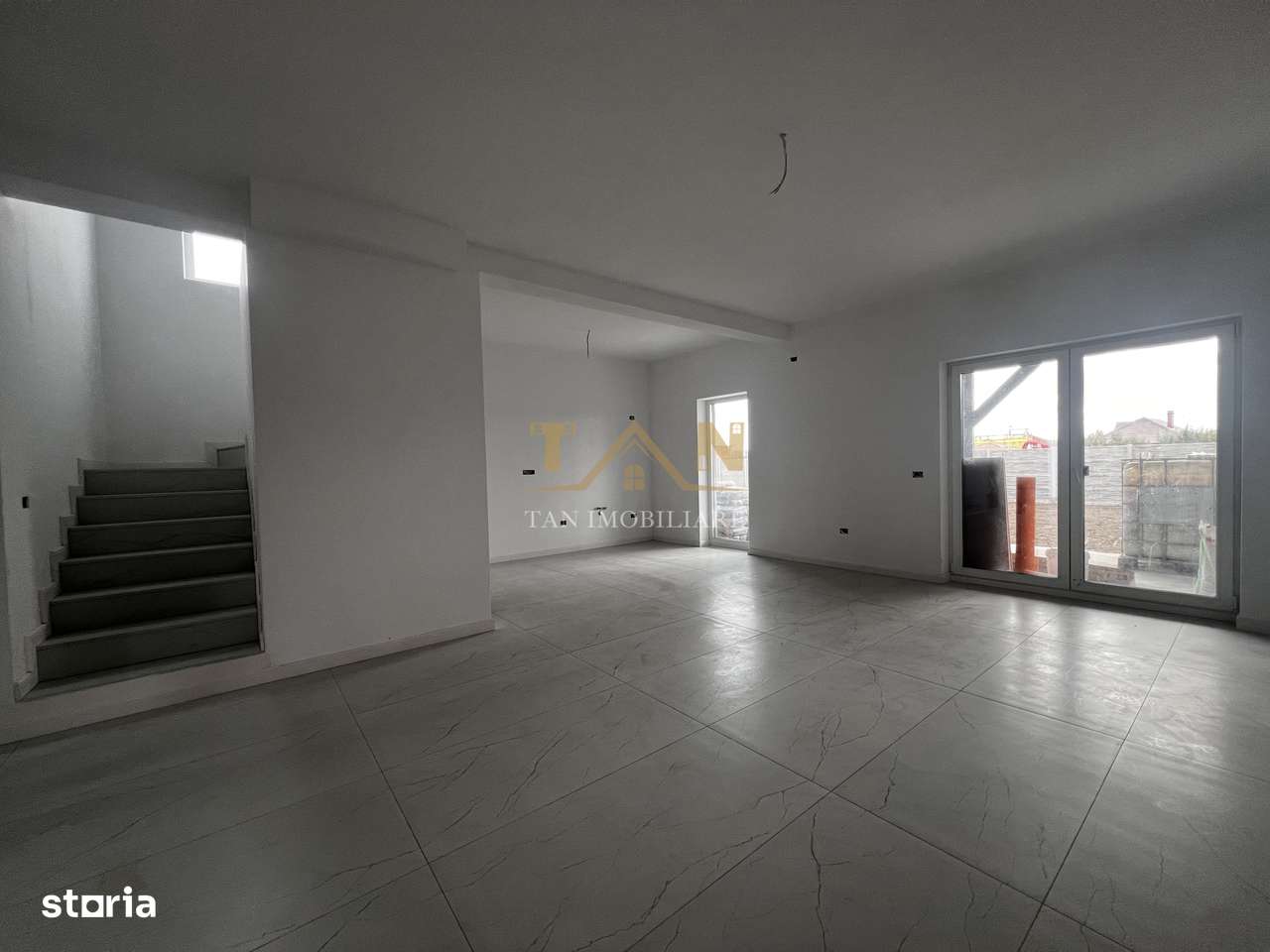 Duplex  Remetea Mare 5 Camere - Imagine principală: 5/18