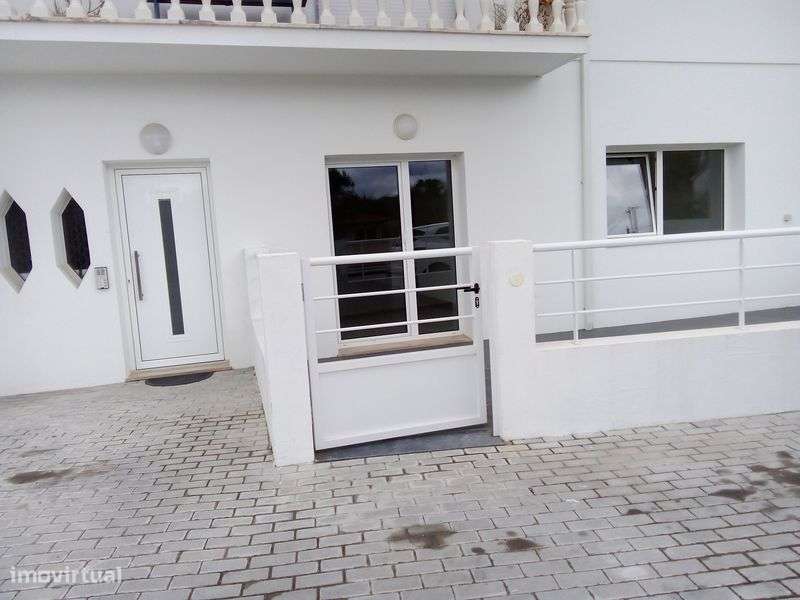 Apartamento para arrendar t2