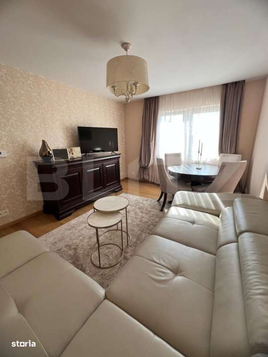 Apartament de vanzare, cu 3 camere, etaj intermediar, decomandat, zona - Imagine principală: 3/12