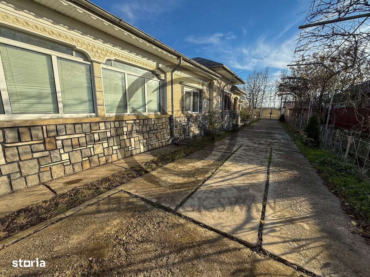 Casa de vanzare | 5420mp Teren | Poienarii Rali, Prahova | Comision 0% - Imagine principală: 2/20