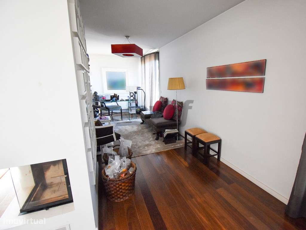 Apartamento T5 localizado no condomínio Jardim das Camélias - Gaia/...-6