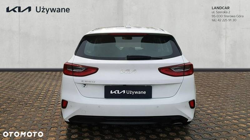 Kia Ceed - 4