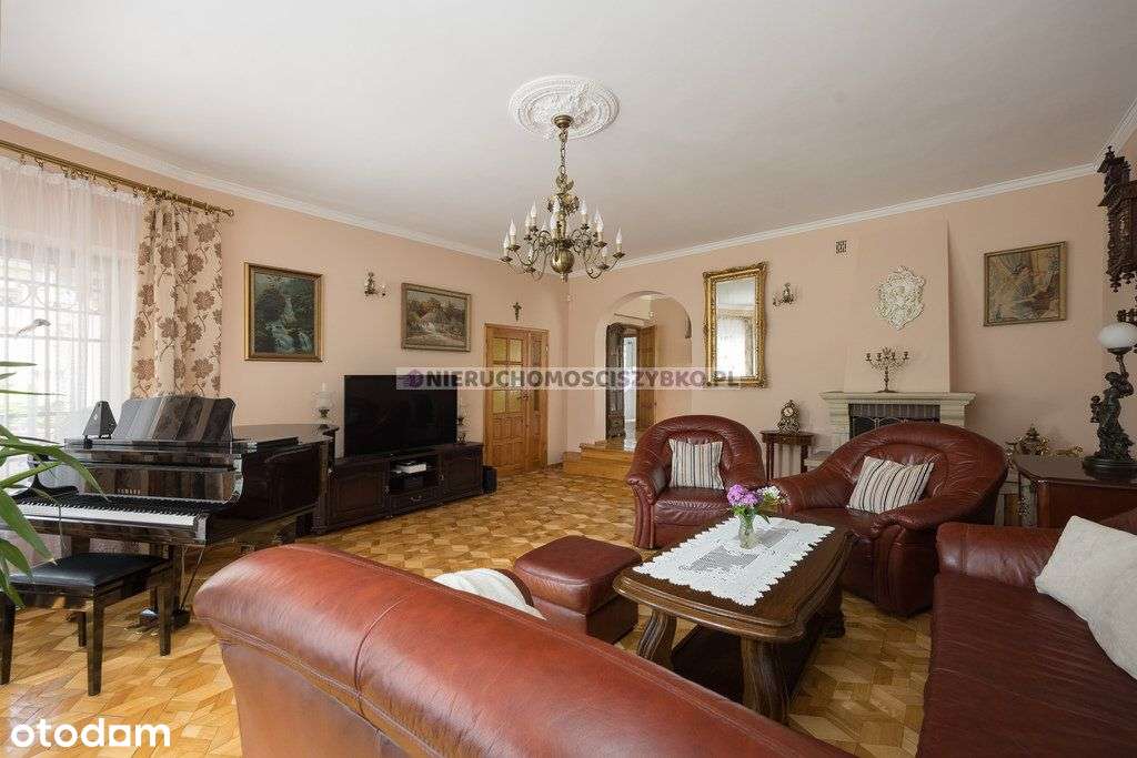 Duży Rodzinny dom na Włochach.-3