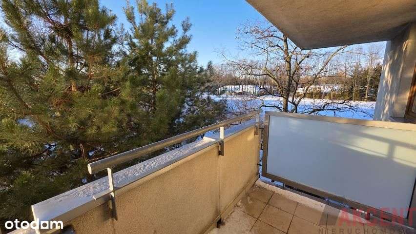 Dwa pokoje z garażem na Bemowie-18