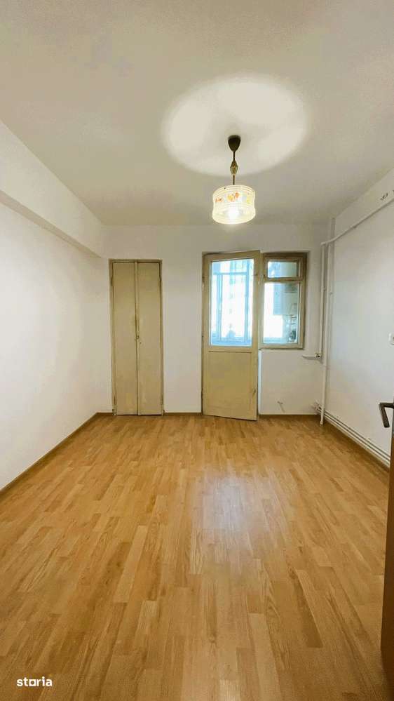 De Vanzare apartament cu 3 camere dec. in Galati, Piata Ancora - Imagine principală: 2/11