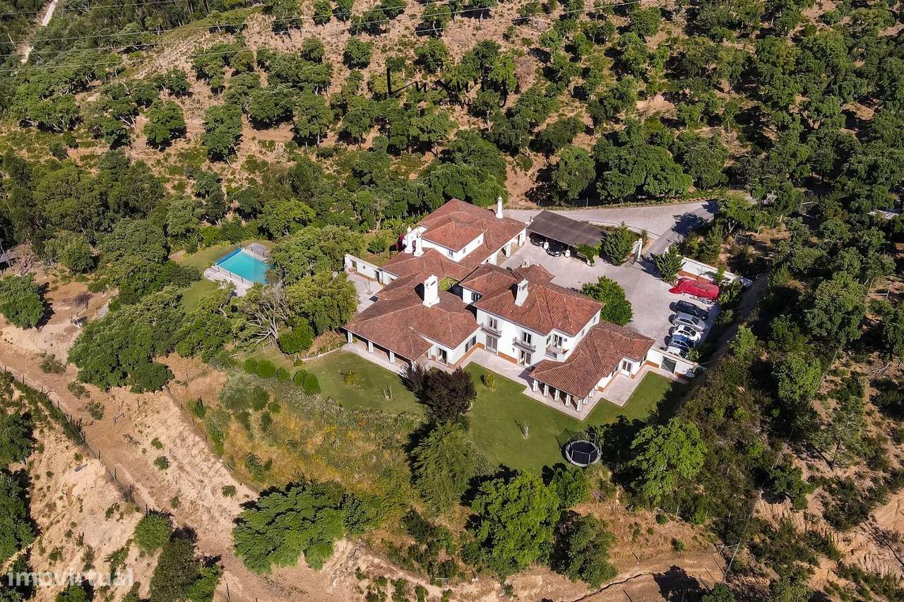 Propriedade única a 20 minutos de Lisboa com Vista Deslumbrante para a - Grande imagem: 2/60