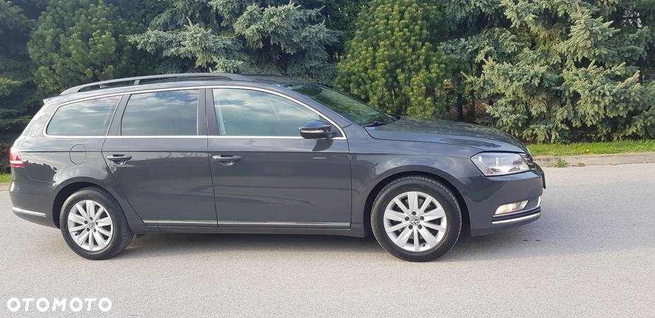 Volkswagen Passat 2.0 TDI Comfortline DSG - 12