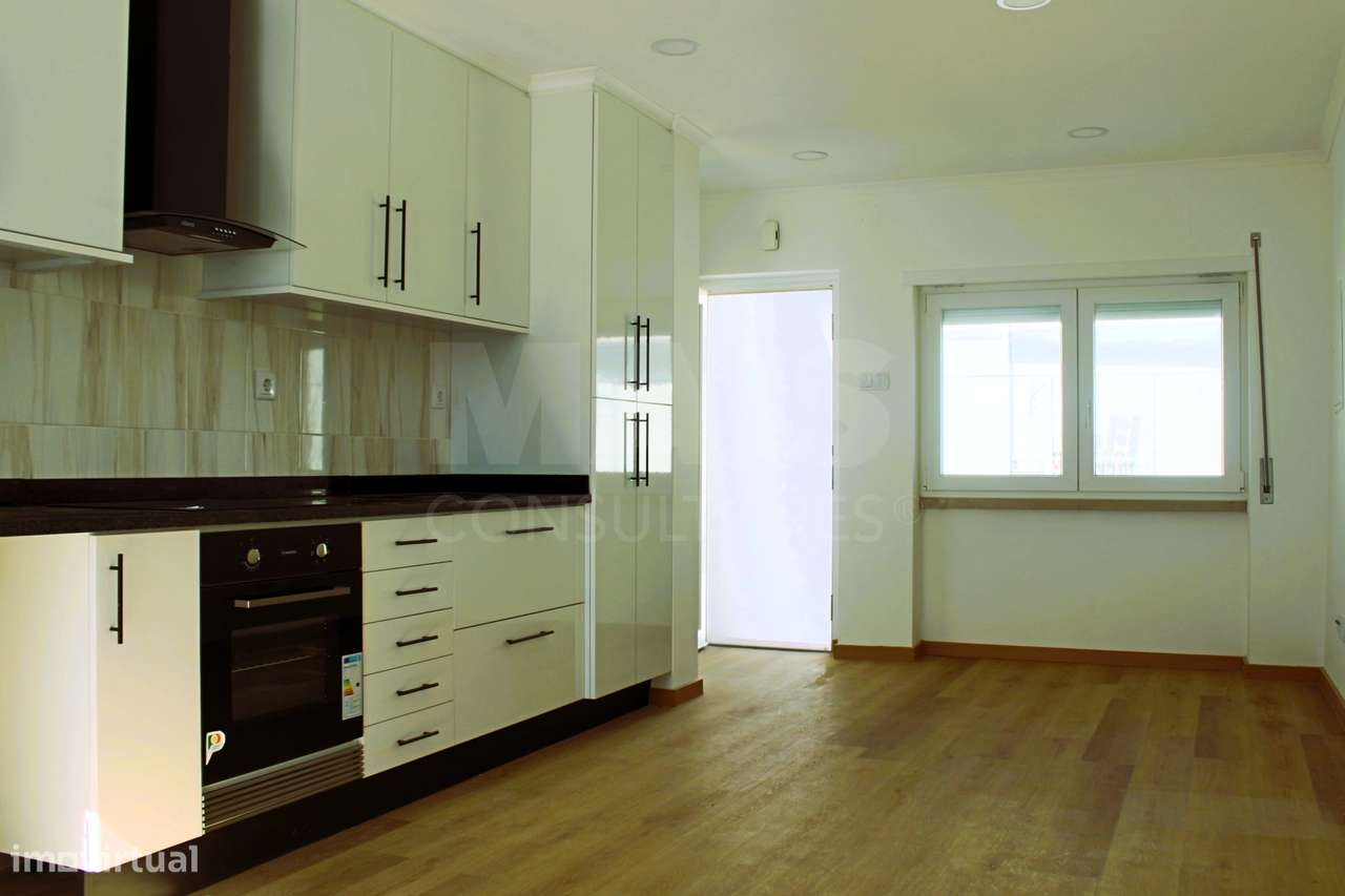 Apartamento T1 - Remodelado - Grande imagem: 4/19