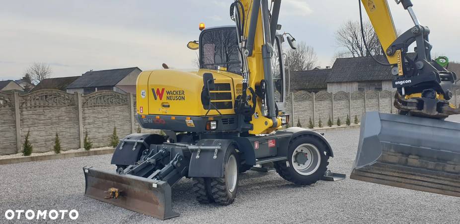 Wacker Neuson EW100 rok 2015 ROTOTILT szczypce sprowadzony stan idealny - 33