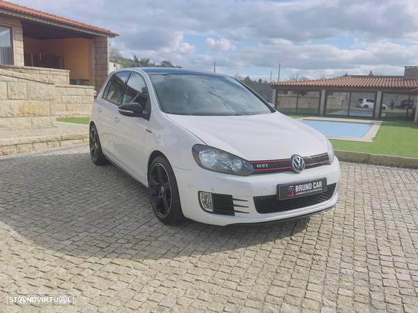 VW Golf 2.0 TSi GTI - 4