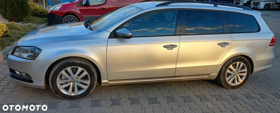 Volkswagen Passat Variant 2.0 TDI DSG BlueMotion Technology Trendline - 2