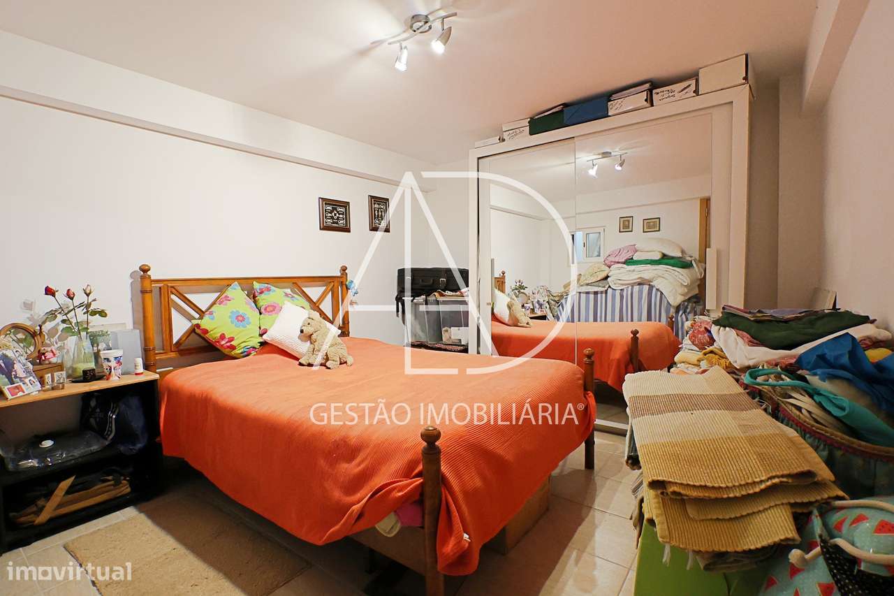 Moradia T3+2 em Sesimbra (Castelo)-28