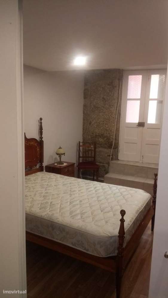 Prédio no centro histórico de Guimarães - Grande imagem: 5/10