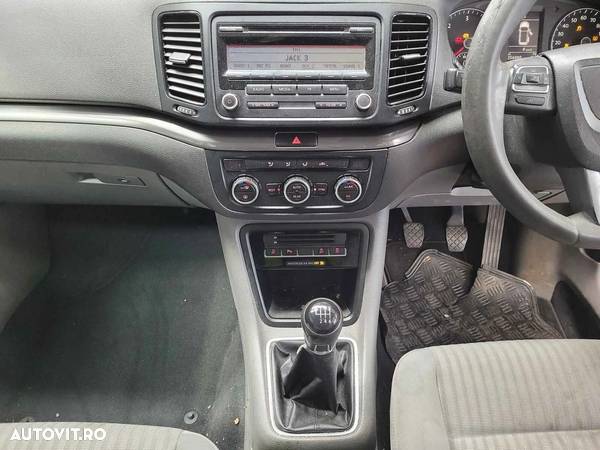 Dezmembrez Seat Alhambra 2.0 TDI 710 711 - 12