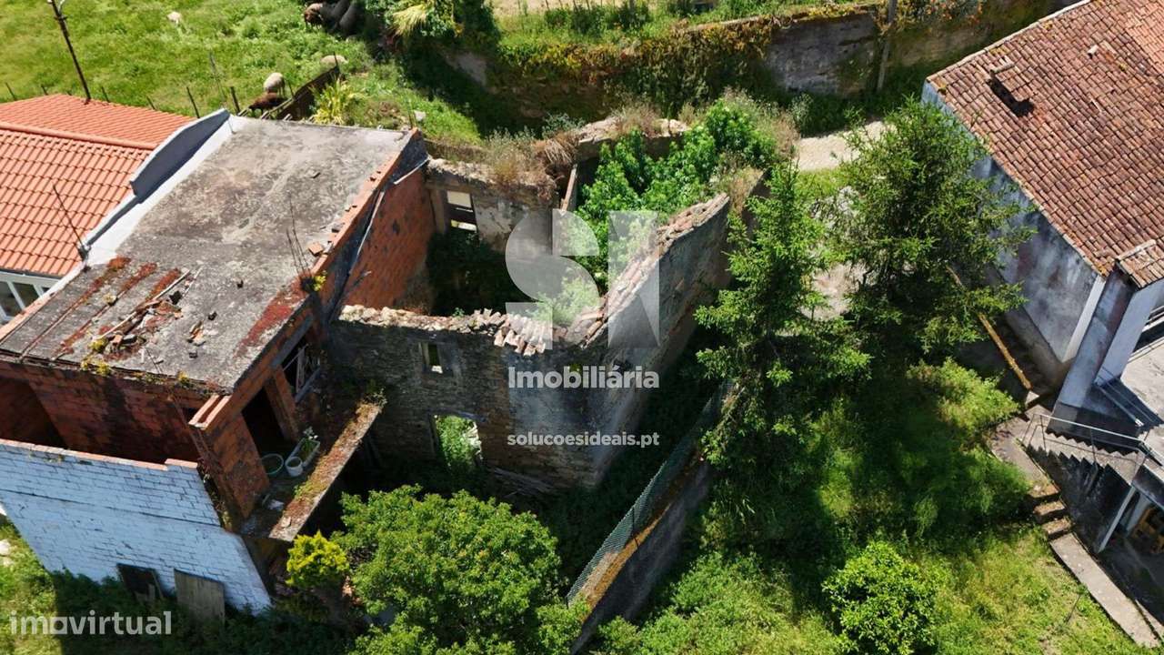 Moradia T3 em Almalaguês - Grande imagem: 1/8