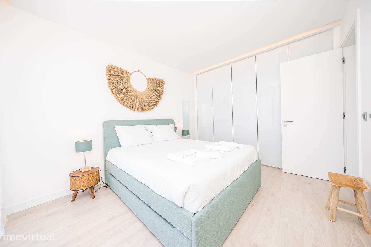 Moradia T3 com piscina, garagem na Aroeira-31