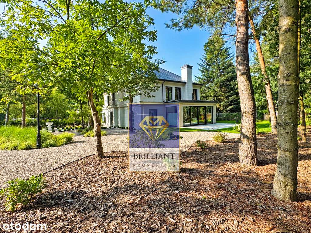 Rezydencja dla 2 rodzin. Duży ogród. Las Kabacki.-19