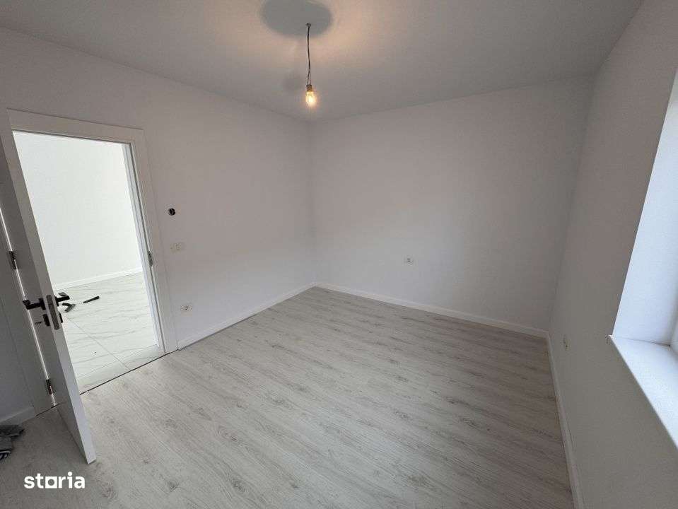 TOATE UTILITATILE , POZITIE EXCELENTA, NOUL LIDL - Imagine principală: 5/8