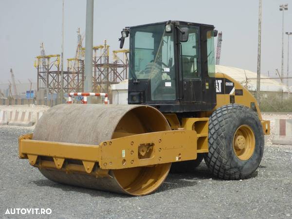 Caterpillar CS 533 E Cilindru compactor - 1