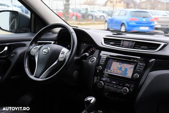 Nissan Qashqai 1.6 DCI Start/Stop 4X4-i Tekna - 11