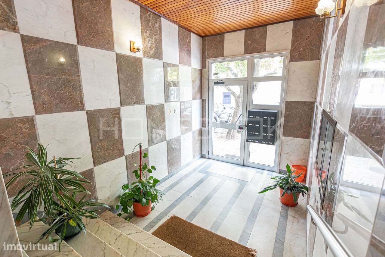 Apartamento T2 Setúbal-16