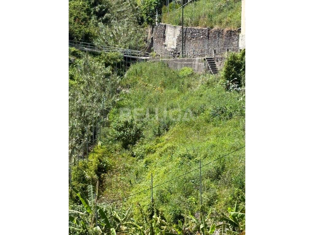 TERRENO COM 2110 m² | CAMINHO DO TERÇO (Cª LOBOS)-38