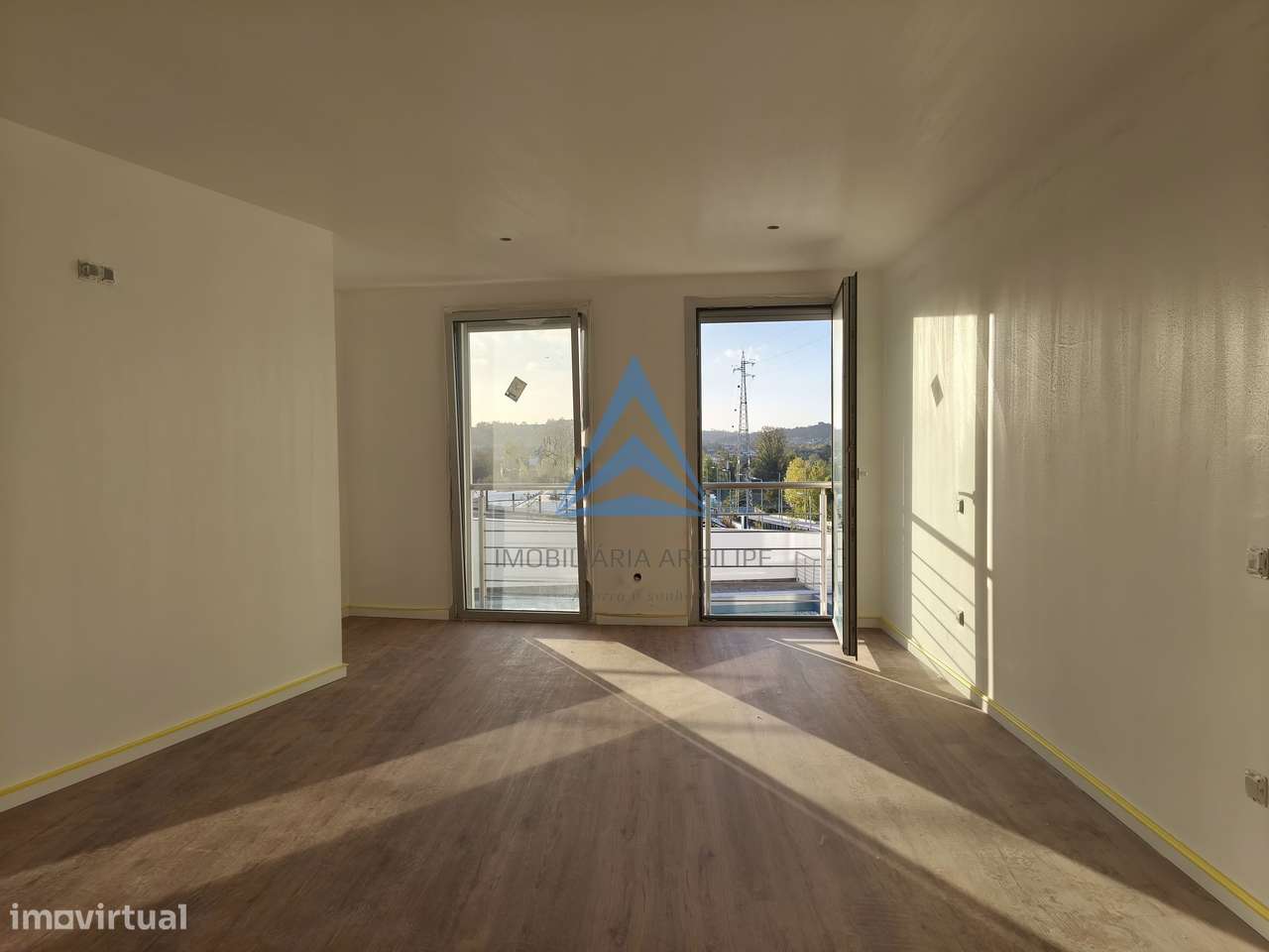 Apartamento T3 Duplex- Condomínio Fechado-15