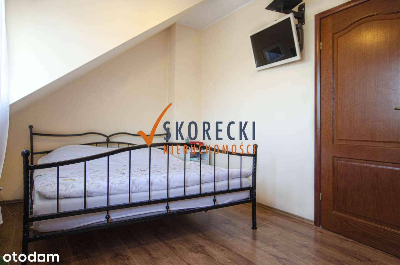 Przestronny Dom z Garażem i Tarasem na Os. Bajkowym-10