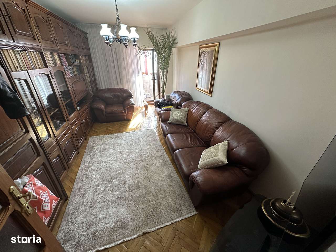 Apartament 4 camere zona Far - Imagine principală: 2/11