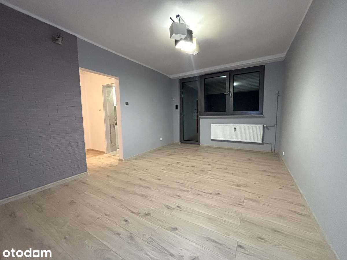 OKAZJA 2 POKOJE Będzin, os. Syberka ul. Skalskiego - spiżarka/balkon-5