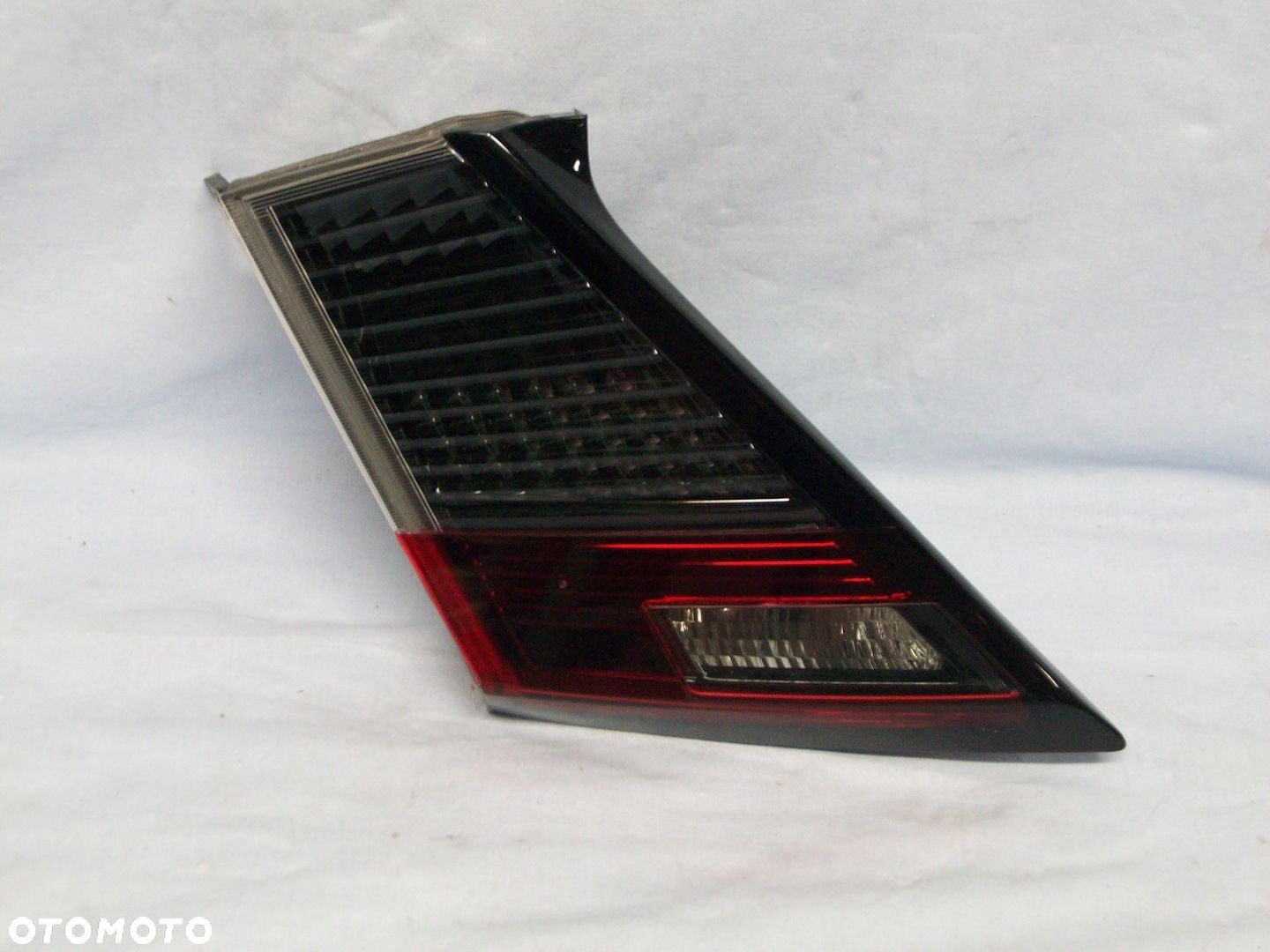 Lewa Honda Civic UFO IX Type-R Klapa Igła LED - 1