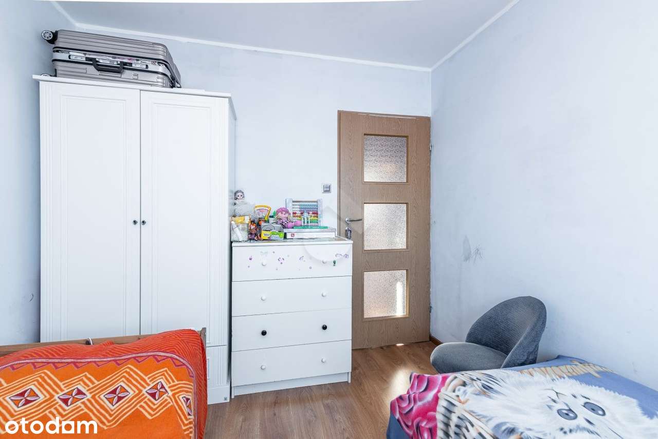 Przestronne 3-pokojowe mieszkanie z oddzielną kuchnią – Bronowice-15