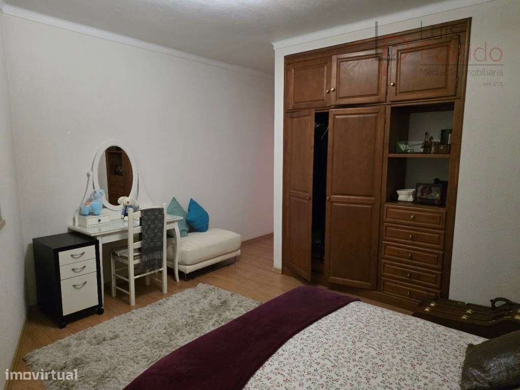 Moradia em Banda no Centro de Sines-20