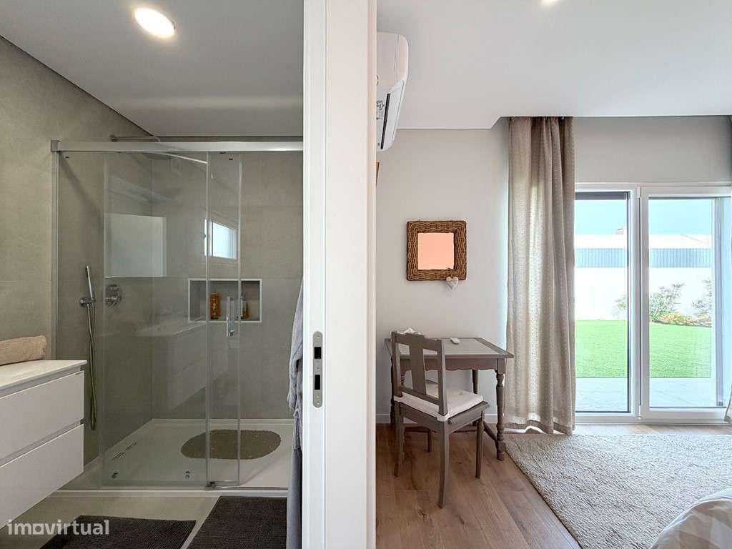 Moradia T4 térrea com 230m2 em condomínio privado, Azeitão-25