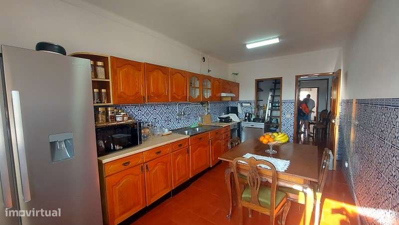 Apartamento T3 Duplex no centro do Cartaxo-5