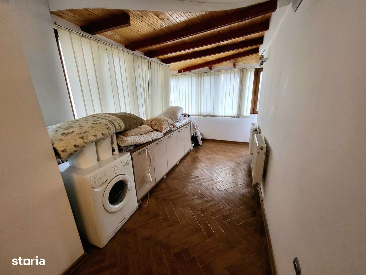 4 camere Centrul Bloc PESCĂRUȘ pret 205000 euro-13
