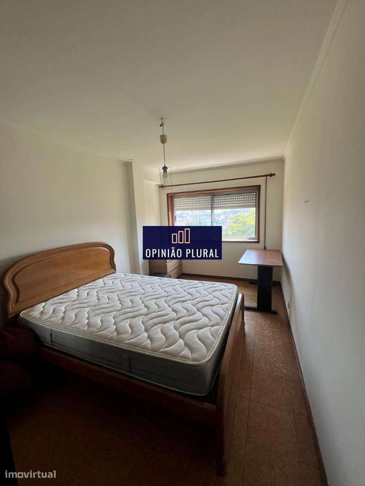 Apartamento T3+1 com Vista Deslumbrante para o Rio Douro-13