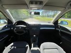 Skoda Octavia 1.6 Elegance - 8