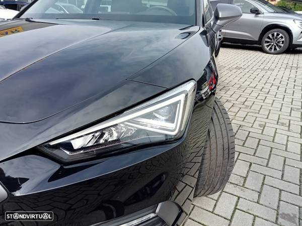 SEAT Leon 2.0 TDI DPF S&S DSG FR - 32