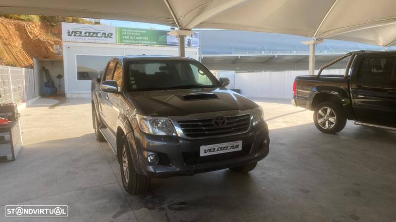 Toyota Hilux 2.5 D-4D 4WD CD Track +Navi - 3